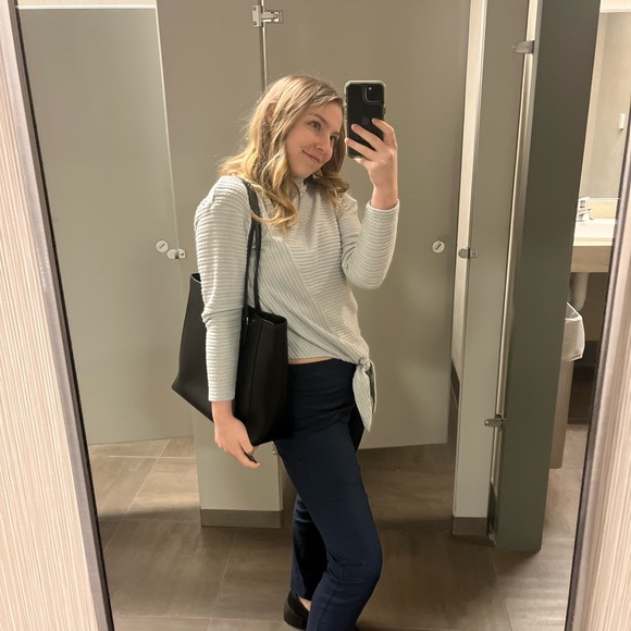 Meet your Posher, Elizabeth - Picture 10 of 10